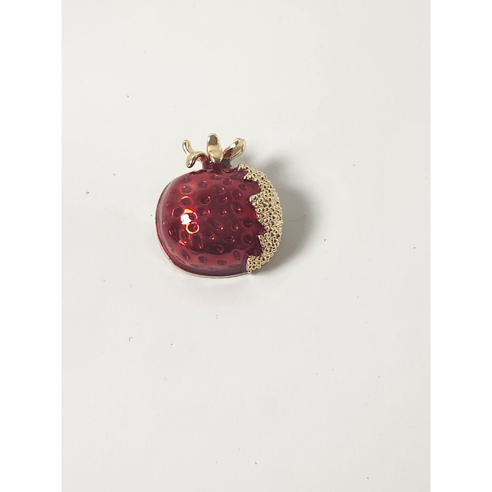 1 5" Fat Strawberry Brooch/Pendant